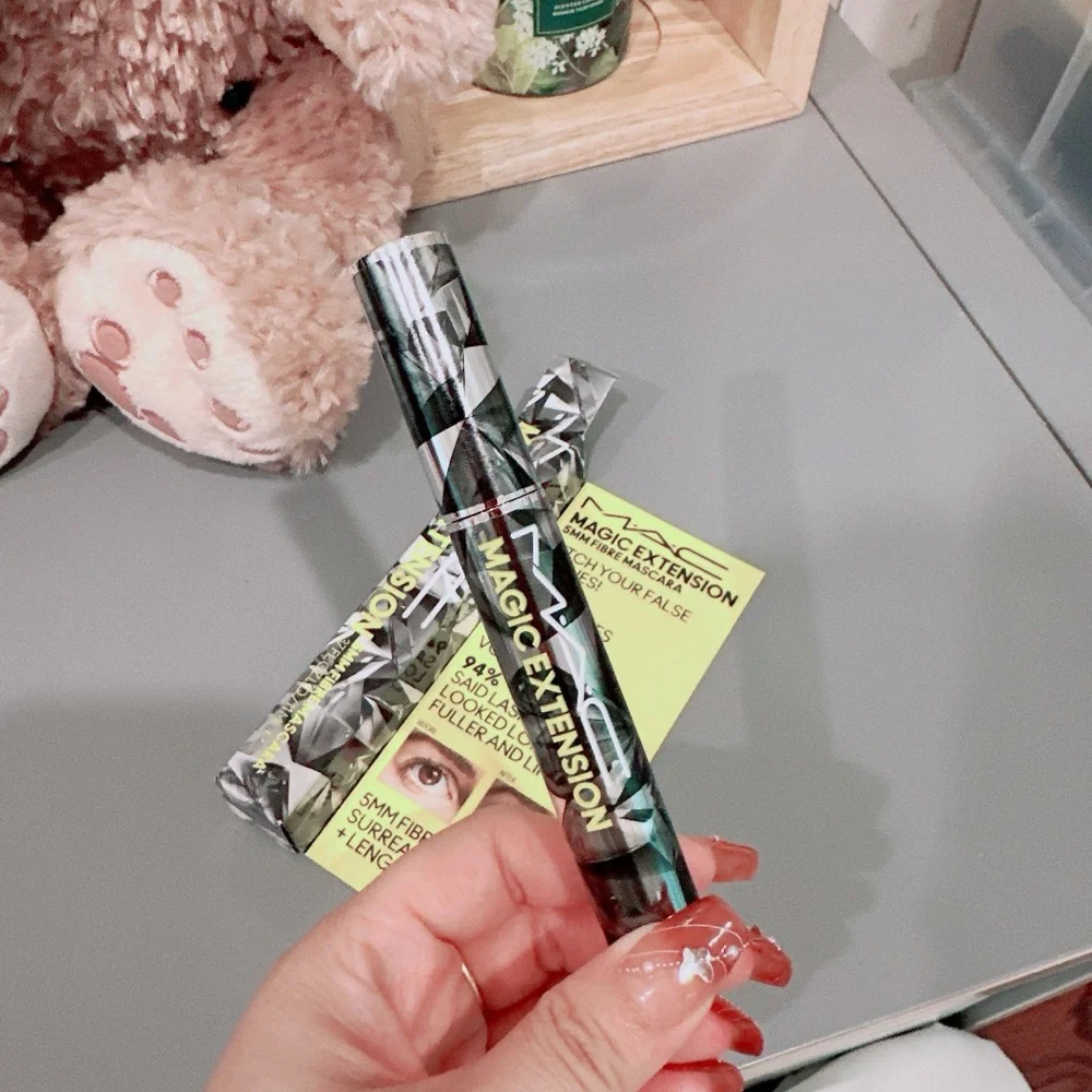 MAC Cosmetics Magic Extension 5mm Fibre Mascara/NWB